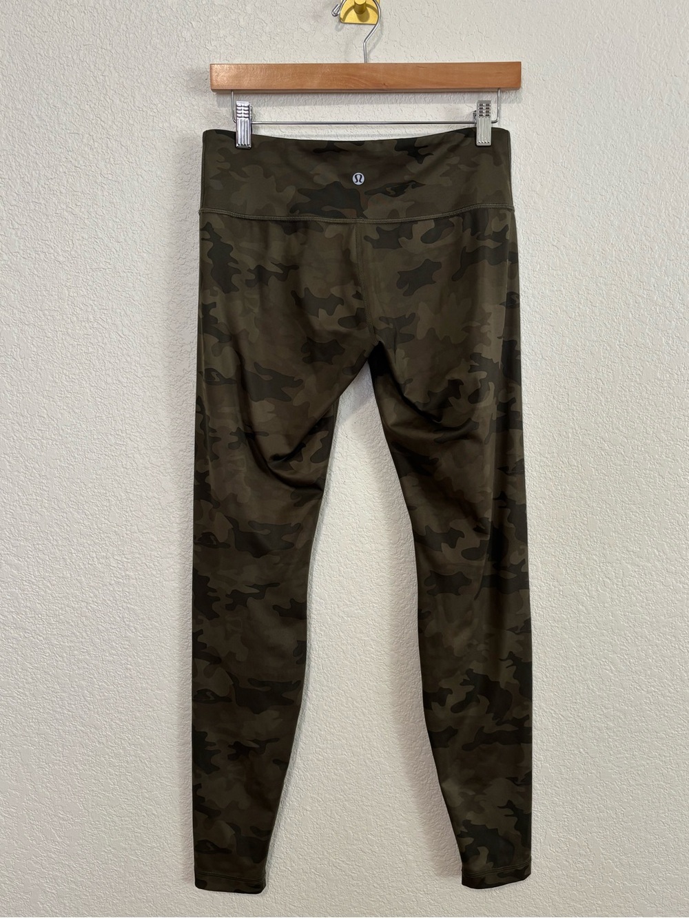 lululemon Align High Rise Leggings Green Twill Camo Women’s Size 8